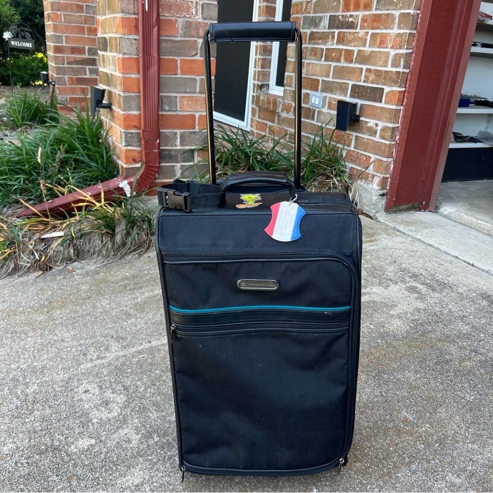 American Tourister CarryOn Luggage Gem